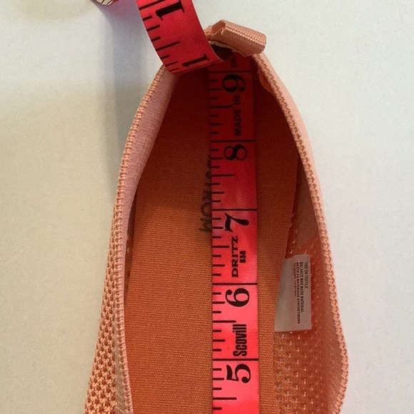 Nordstrom Super Lightweight Peach Open Weave Flats New - Picture 9 of 10